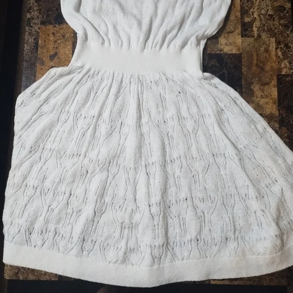 NWT Simply Vera- Vera Wang white fit and flare dress - Picture 7 of 9